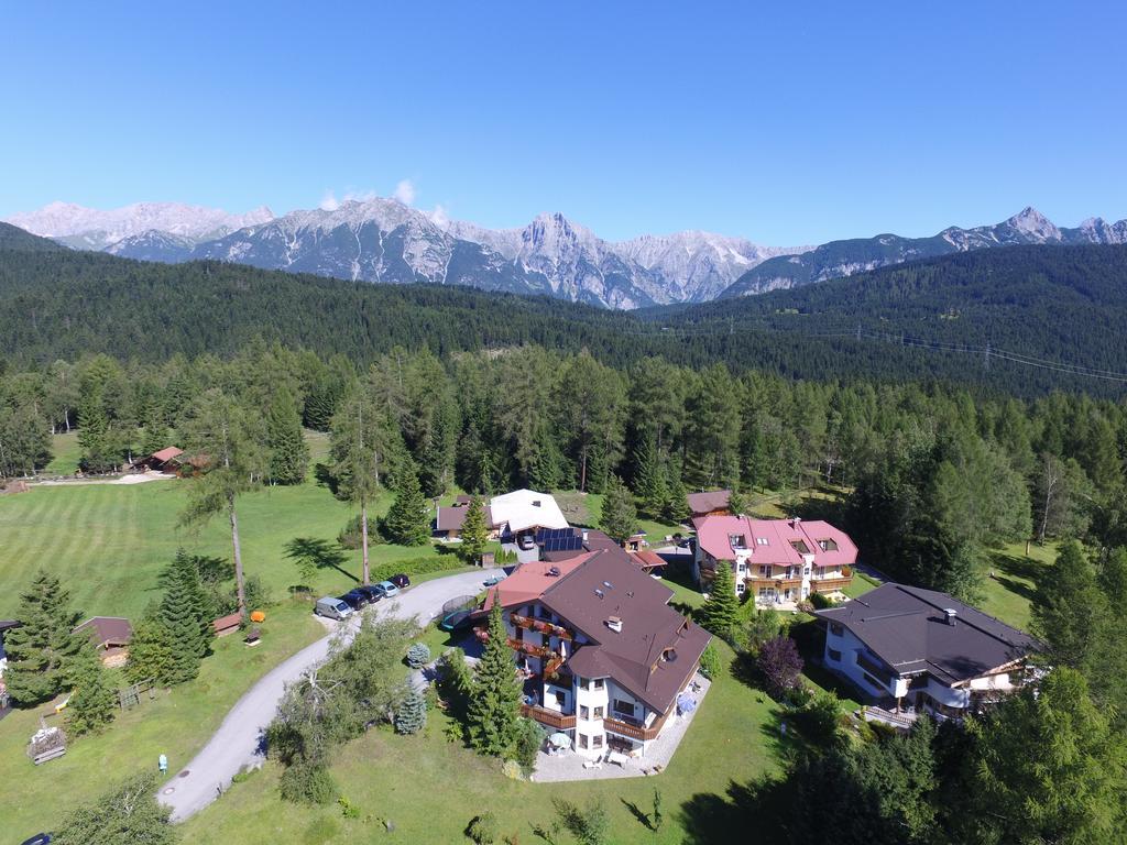 Landhaus Charlotte Am Geigenbuehel -Apartments Seefeld no Tirol Exterior foto