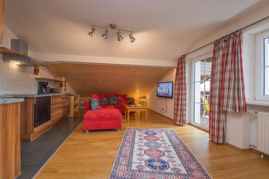 Landhaus Charlotte Am Geigenbuehel -Apartments Seefeld no Tirol Exterior foto